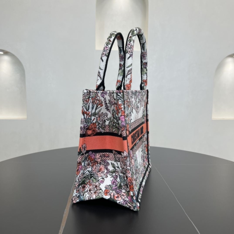 Dior Shopping Bags